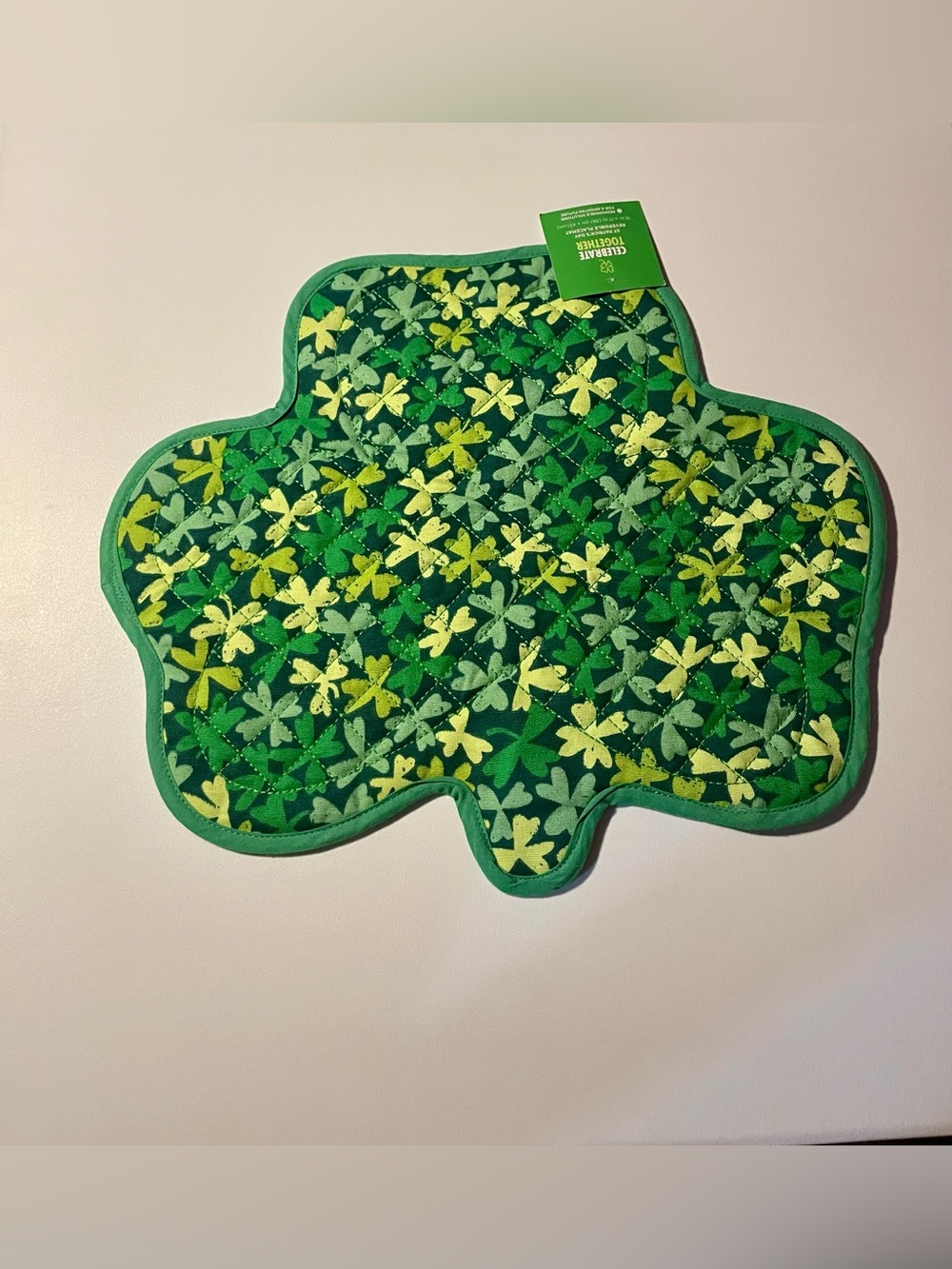 NWT Celebrate Together St Patricks Day Quilted Shamrock Reversible Placemat